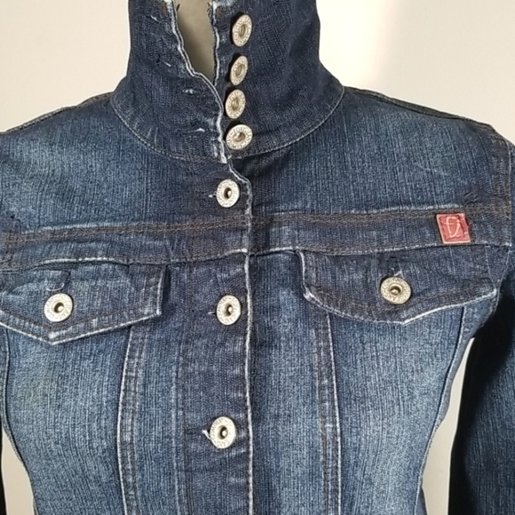 Vintage Foxy Jean Jacket Size S with Embroidered Back - Picture 2 of 8